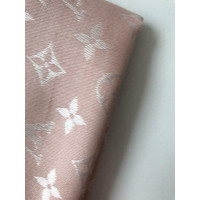 Louis Vuitton Monogram Tuch Cashmere in Pink