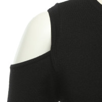 Schumacher Sweater in black