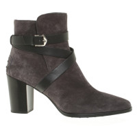 Tod's Ankle boots in grey