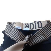 Christian Dior Schal/Tuch aus Seide in Braun