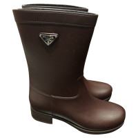 Prada Regenstiefel in Bordeaux