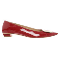 Roger Vivier Chaussons/Ballerines en Cuir verni en Rouge