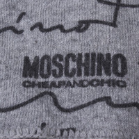 Moschino Cheap And Chic Sciarpa in grigio