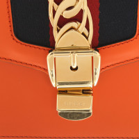 Gucci Sylvie Bag aus Leder in Orange