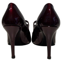 Stuart Weitzman Lackleder-Pumps in Bordeaux