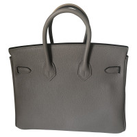 Hermès Birkin Bag 25 aus Leder in Grau
