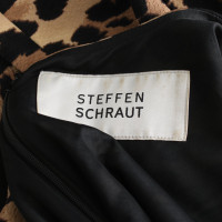 Steffen Schraut Robe