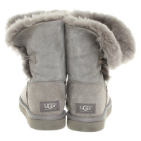 Ugg Australia Stiefel aus Leder in Grau