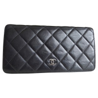 Chanel Chanel portafoglio in pelle nera