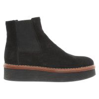 Tod's Boots Suede in Black