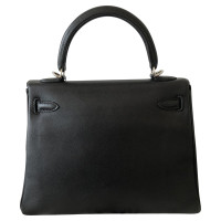 Hermès Kelly Bag 25 aus Leder in Schwarz