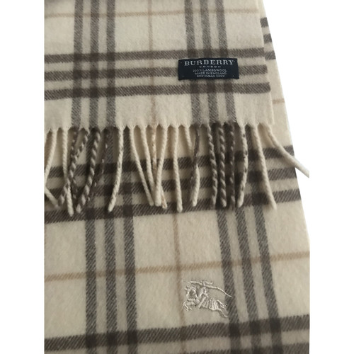 Burberry Scarf/Shawl Wool in Beige - Second Hand Burberry Scarf/Shawl Wool  in Beige buy used for 270€ (5210289)