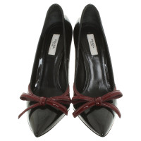 Prada Pumps/Peeptoes en Cuir en Noir