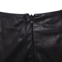 Armani Lederen rok in zwart