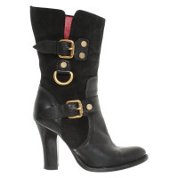 Cesare Paciotti Ankle boots Leather in Black