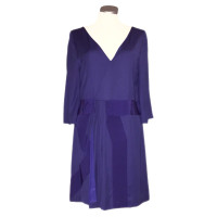 Red Valentino Kleid aus Viskose in Blau