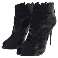 Alexander McQueen Black leather ankle boots 