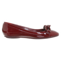 Burberry Slippers/Ballerinas Patent leather in Bordeaux