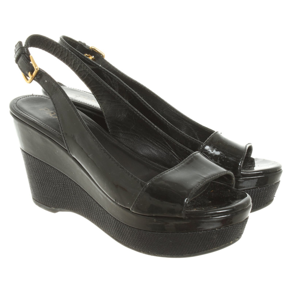 Prada Sandals Patent leather in Black