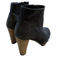 Kennel & Schmenger Ankle boots in Black