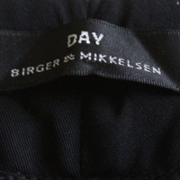 Day Birger & Mikkelsen Piega pantaloni