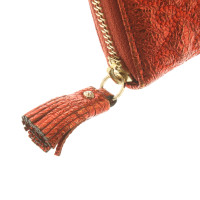 Anya Hindmarch Täschchen/Portemonnaie aus Leder in Rot