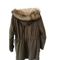 Barbed Parka with real fur