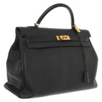 Hermès Kelly Bag 40 in Pelle in Nero