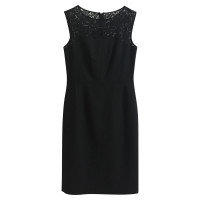 Hugo Boss Abito in pizzo nero