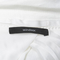 Windsor Linen blazer in cream