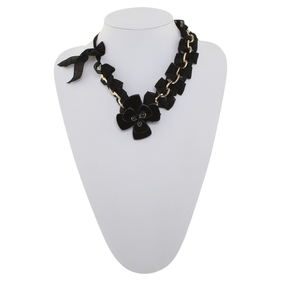 Dorothee Schumacher Chain with blossom