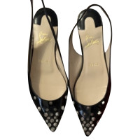 Christian Louboutin Pumps/Peeptoes en Cuir verni en Noir