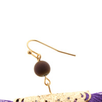 Kenneth Jay Lane Studs in gold / violet