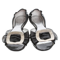 Roger Vivier Slippers/Ballerina's Lakleer in Zwart