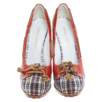 Dsquared2 pumps with check pattern