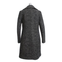 Strenesse Coat in black and white
