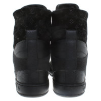 Louis Vuitton Sneaker wedges in black