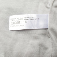 Filippa K Robe en gris