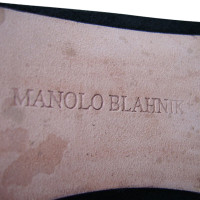 Manolo Blahnik deleted product
