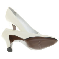 Walter Steiger pumps made of lacquered leather