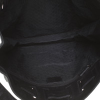Gucci Handtasche aus Leder in Schwarz