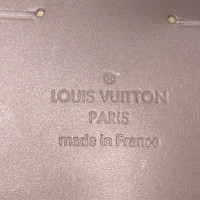 Louis Vuitton Pochette in Beige