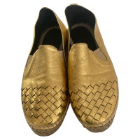 Bottega Veneta Slippers/Ballerinas Leather in Gold
