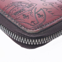 Berluti Täschchen/Portemonnaie aus Leder in Rot