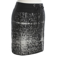 Marc Cain skirt in black and white