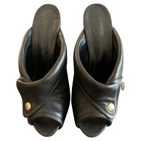 Alexander McQueen Sandales en Cuir en Noir