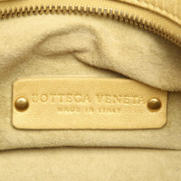 Bottega Veneta Handtasche aus Leder in Beige