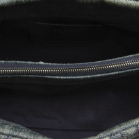 Chanel Umhängetasche aus Jeansstoff in Blau