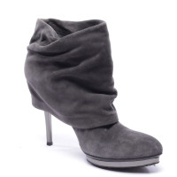 Gucci Ankle boots Leather in Grey