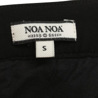 Noa Noa Sequin top in black